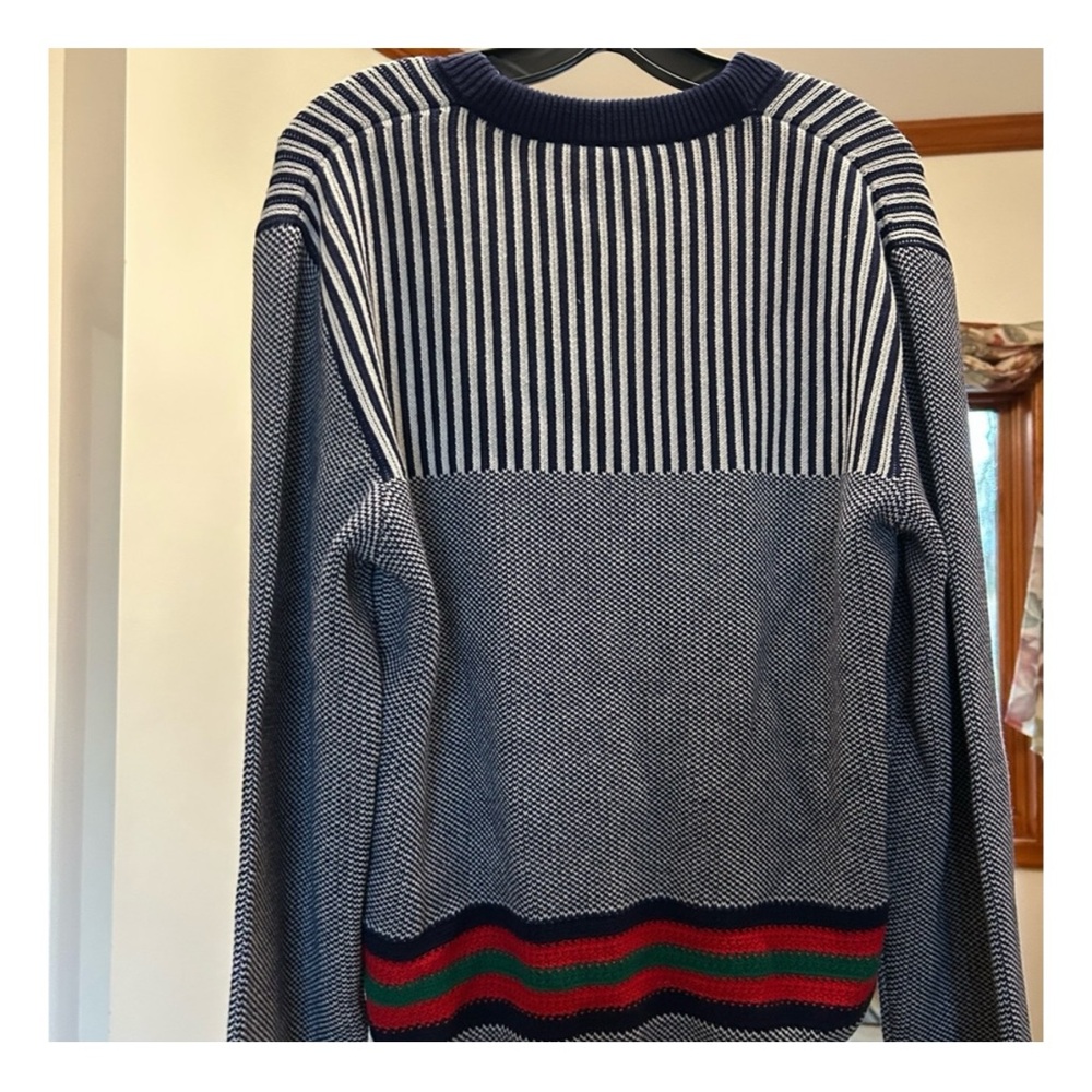 Gucci, cotton wool cardigan sweater size large made in Italy
NWT - Picture 3 of 6